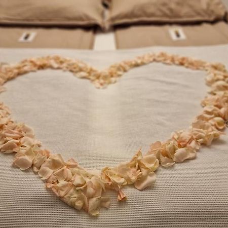 Apartament Gold Sauna&Jacuzzi 코워브제크 외부 사진
