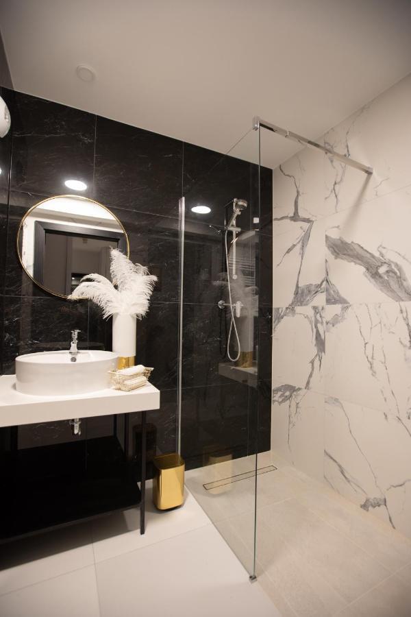 Apartament Gold Sauna&Jacuzzi 코워브제크 외부 사진